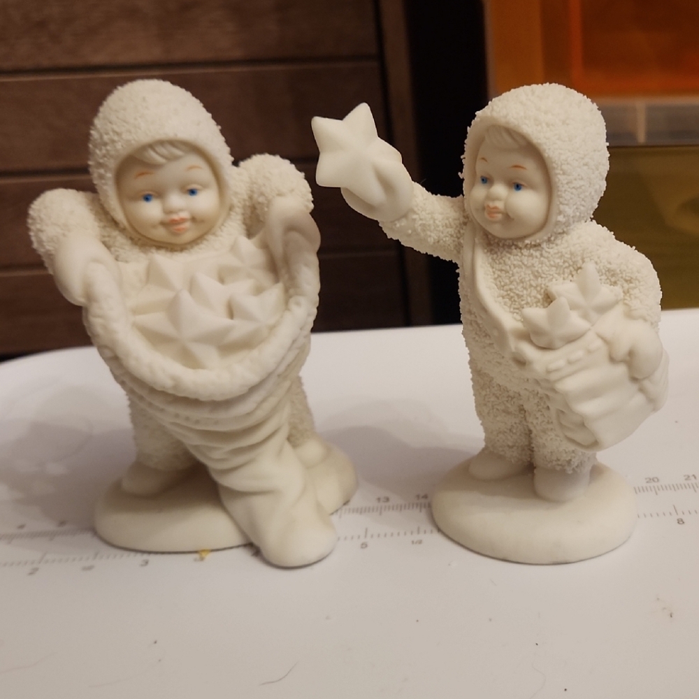 Snowbabies: Department 56 Cream Holiday Decor Cherub Figurines